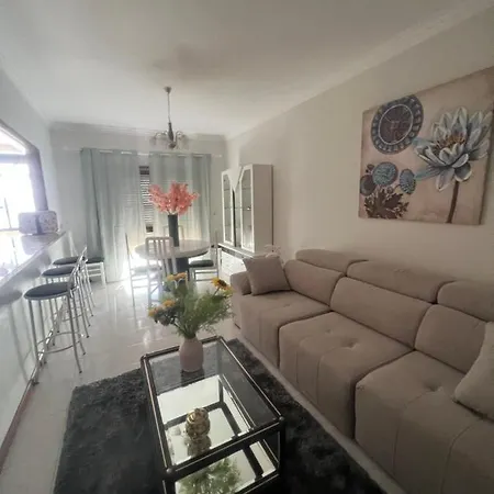 Amorosa * ויאנה דו קסטלו